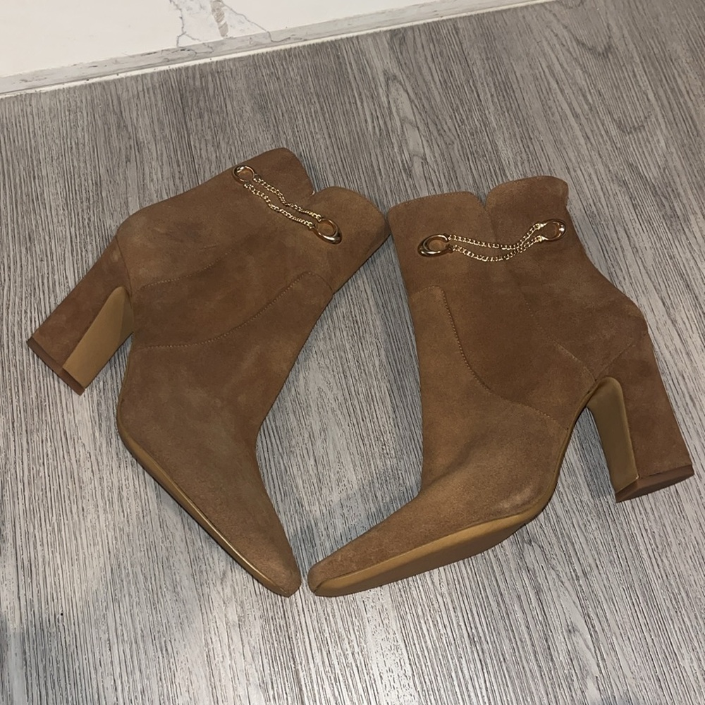 NWOB Tessa Bootie - Picture 2 of 9